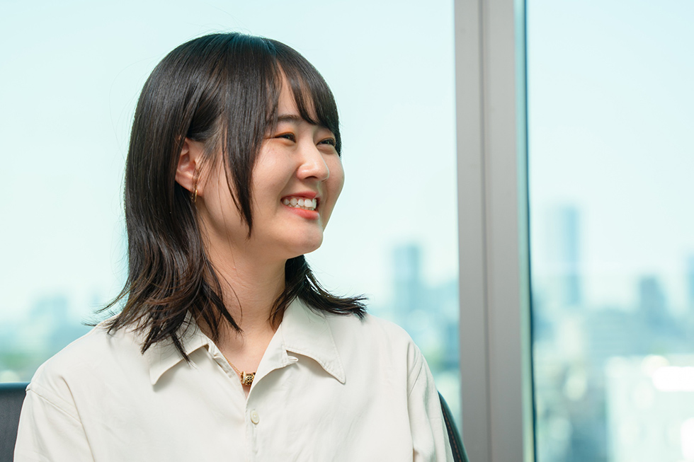 インタビュー
